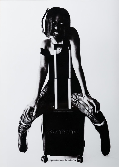 onyx by Izaiah Davis